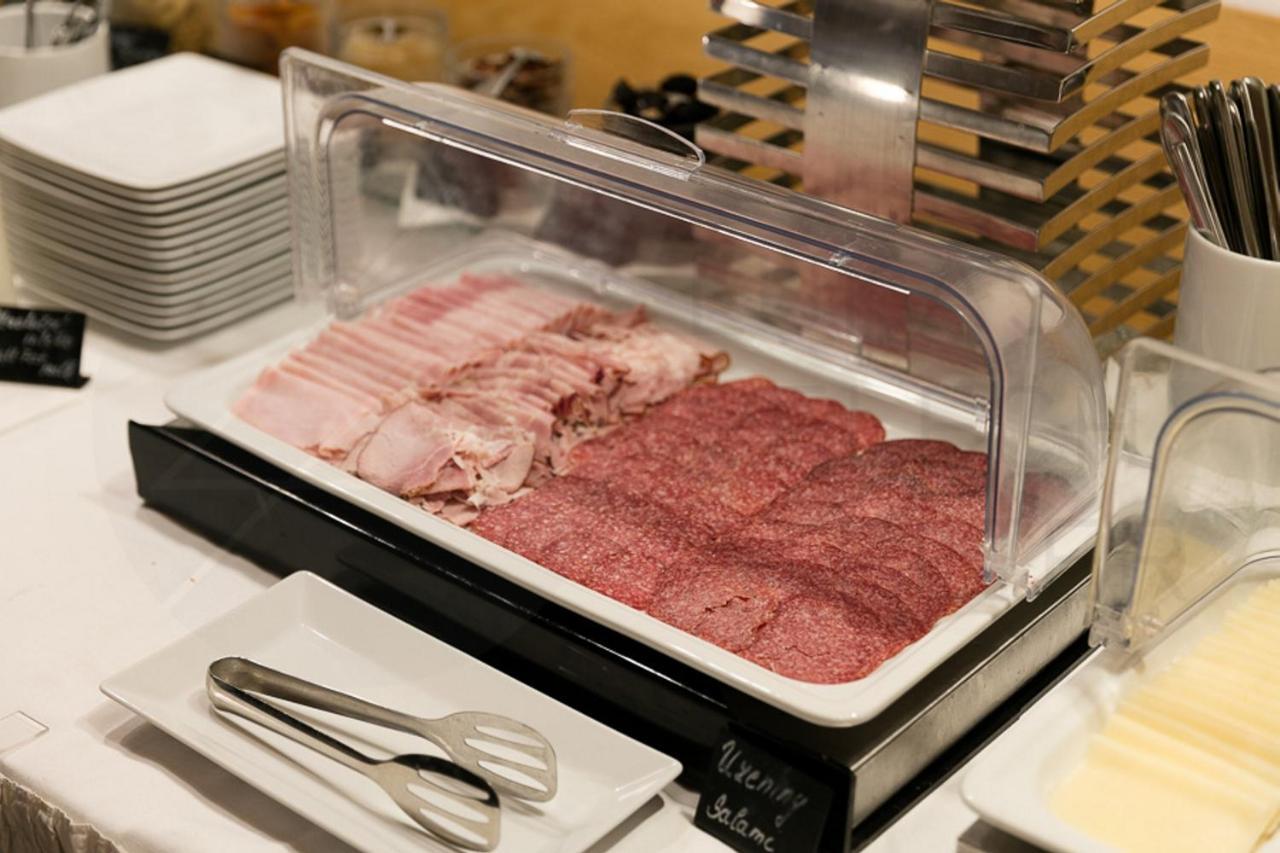 Pytloun Self Check-In Hotel Liberec Ngoại thất bức ảnh